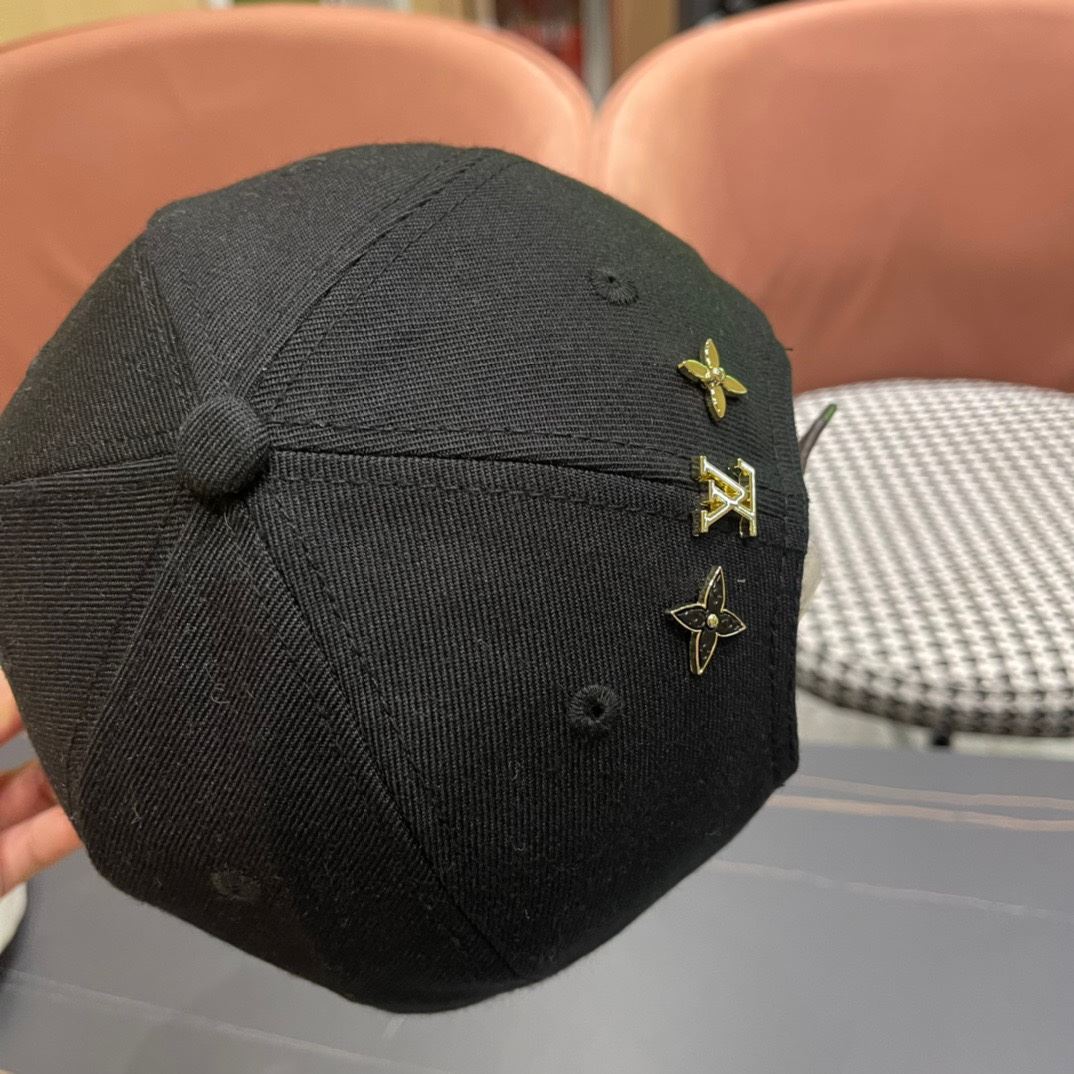 Louis Vuitton Caps